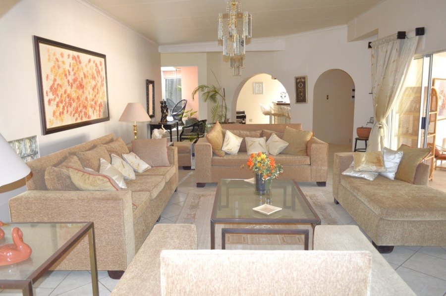 3 Bedroom Property for Sale in Wilkoppies North West
